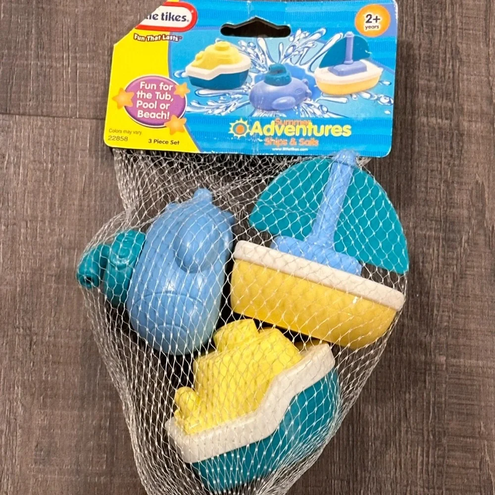💞 New Little Tikes 3-Pack Ships & Sails Boat Water Toys